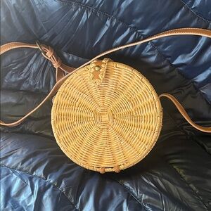 Round Wicker Crossbody Bag in Natural Tan